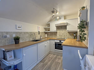 Photo 11- click for photo gallery